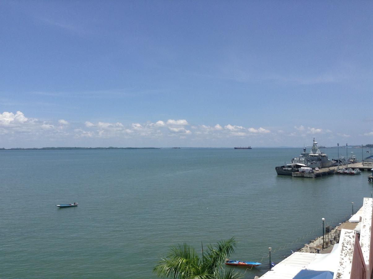 Sandakan Backpackers Hostel الغرفة الصورة