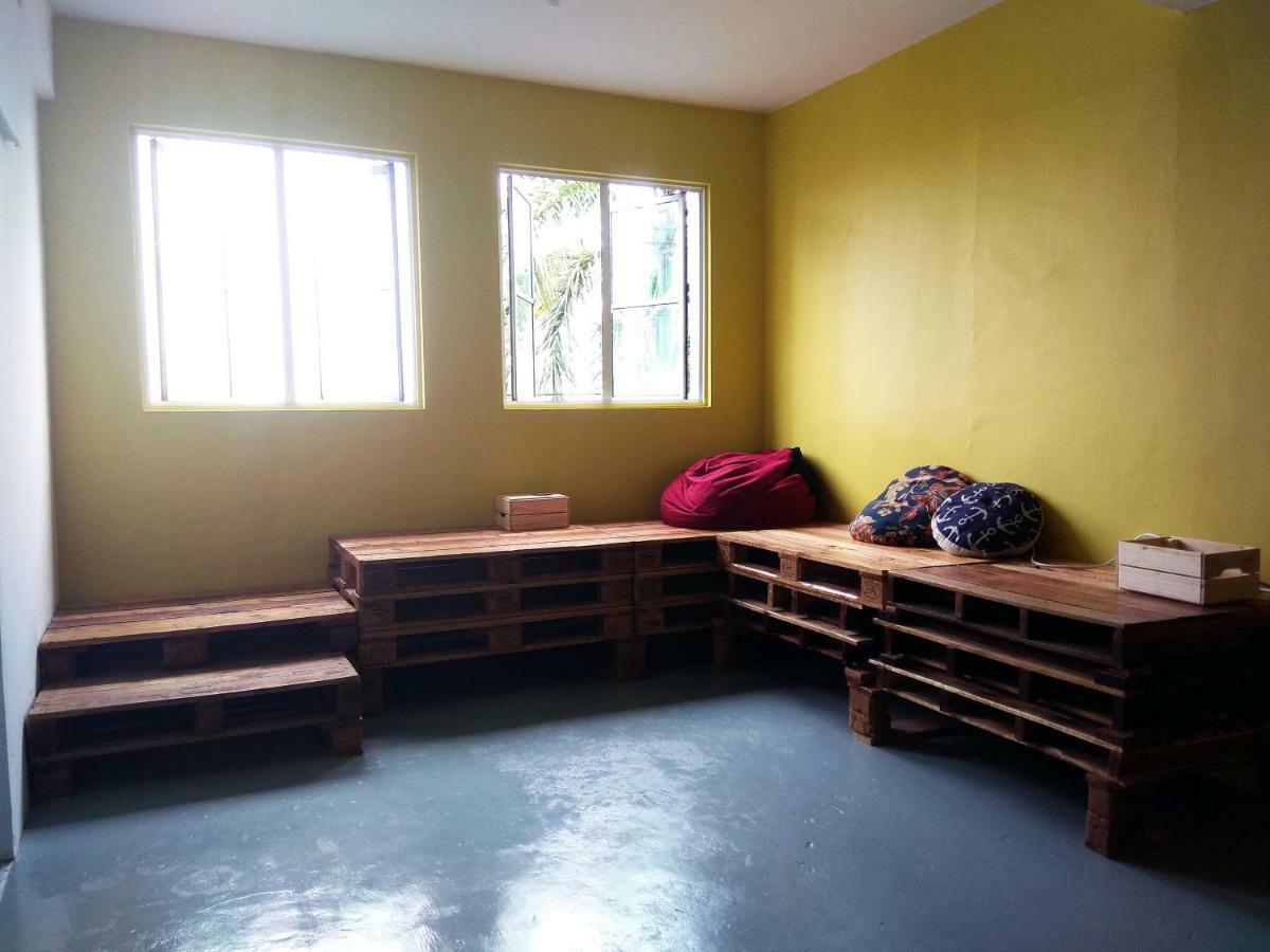 Sandakan Backpackers Hostel المظهر الخارجي الصورة