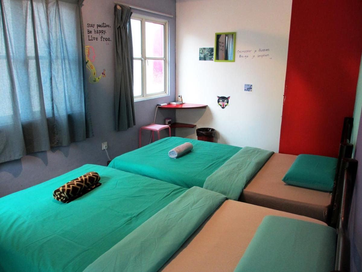 Sandakan Backpackers Hostel المظهر الخارجي الصورة